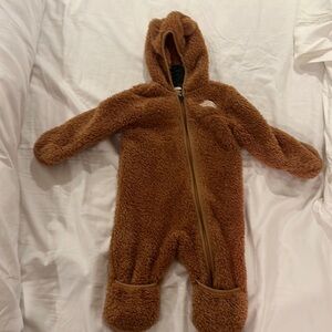 North Face baby bunting 3-6 months